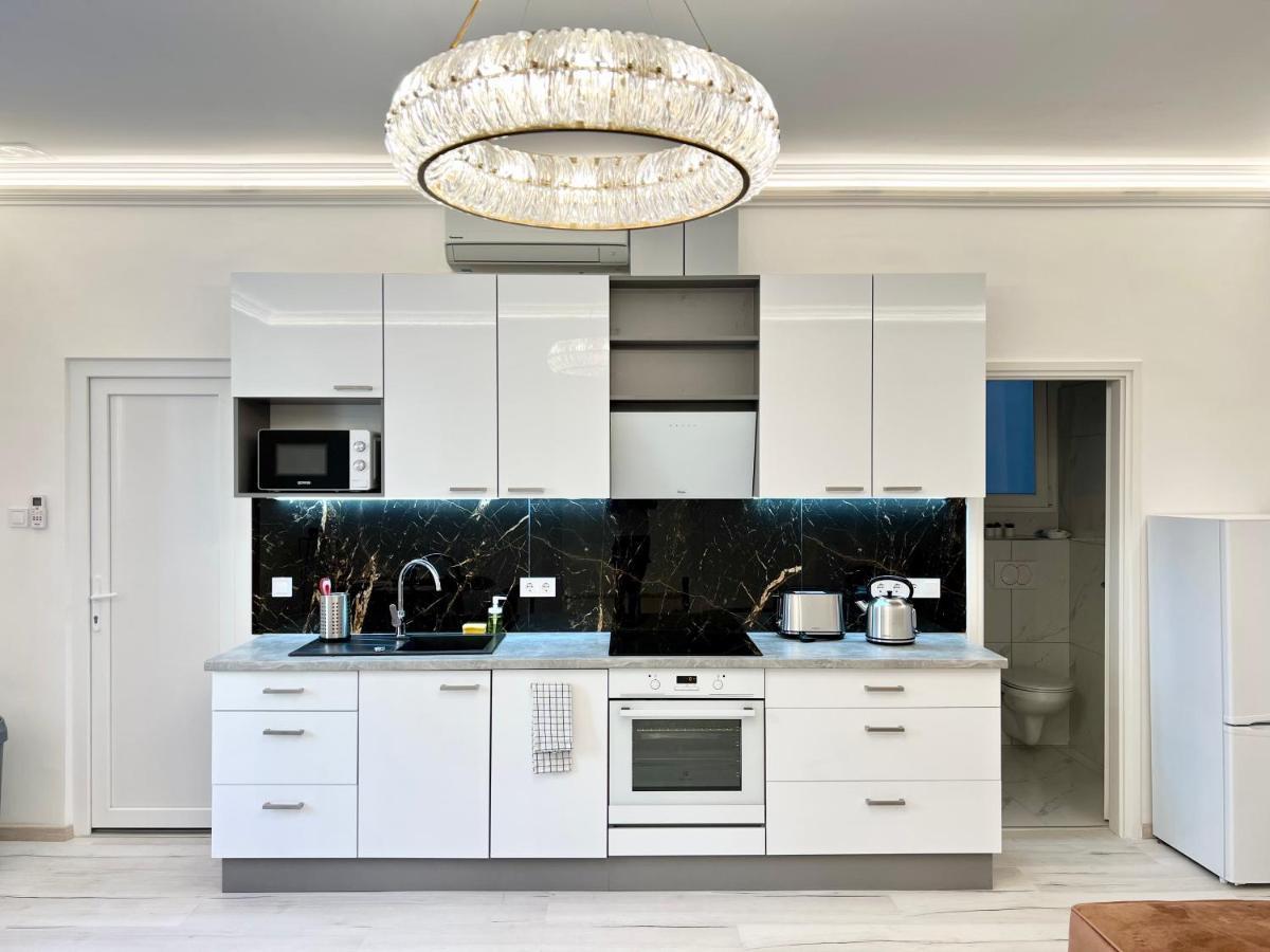 N24 By Small * Budapest