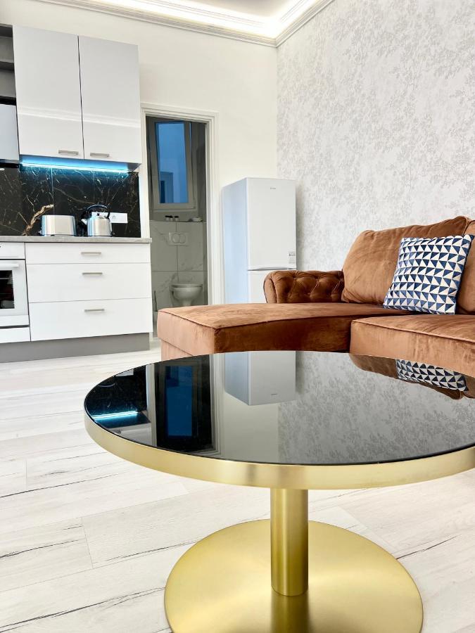 Apartament N24 By Small *